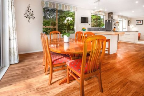 Photo of property in 3 Achilles Close, Tawa, Wellington, 5028