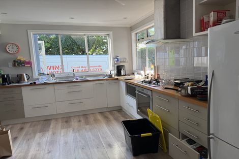 Photo of property in 32 Aliford Avenue, One Tree Hill, Auckland, 1061