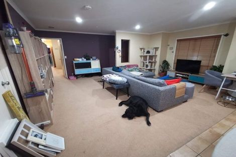 Photo of property in 14 Aviara Court, Northpark, Auckland, 2013