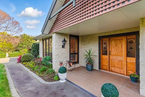 Photo of property in 7 Maple Lane, Waikanae, 5036
