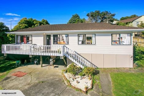 Photo of property in 65 Santiago Crescent, Unsworth Heights, Auckland, 0632