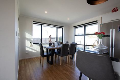 Photo of property in 10 Takutai Terrace, Ruatapu, 7883