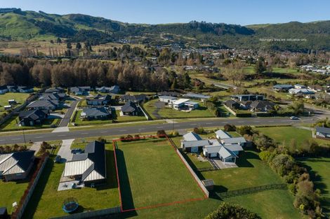 Photo of property in 54 Oakdale Drive, Kinloch, Taupo, 3377