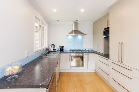 Photo of property in 39 Leeds Street, Milson, Palmerston North, 4414