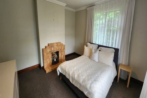 Photo of property in 15 Burns Street, Westown, New Plymouth, 4310