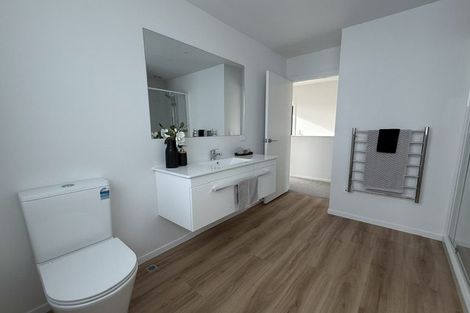 Photo of property in 4b Bathurst Street, Silverstream, Upper Hutt, 5019