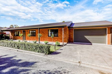 Photo of property in 2/83 Hoon Hay Road, Hoon Hay, Christchurch, 8025
