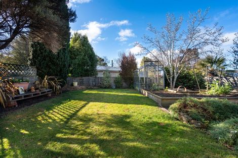 Photo of property in 27 Edith Street, Fairfield, Dunedin, 9018