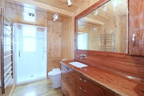 Photo of property in 126 North Road, Clevedon, Papakura, 2582