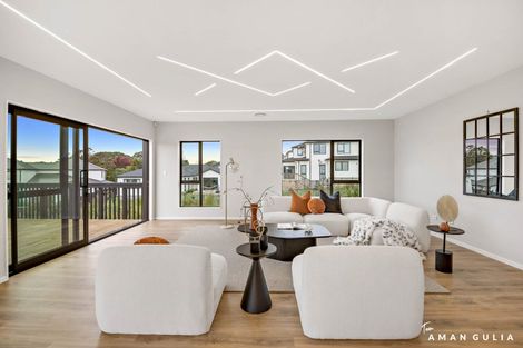 Photo of property in 15 Katote Avenue, Swanson, Auckland, 0614