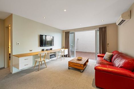 Photo of property in 5 Emerald Lane, Cashmere, Christchurch, 8022