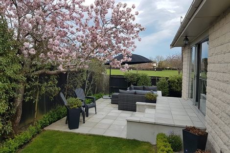 Photo of property in 2/14 Omega Place, Casebrook, Christchurch, 8051