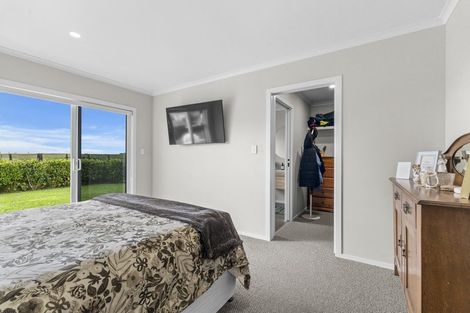 Photo of property in 31 Aratapu Street, Waitara, 4320
