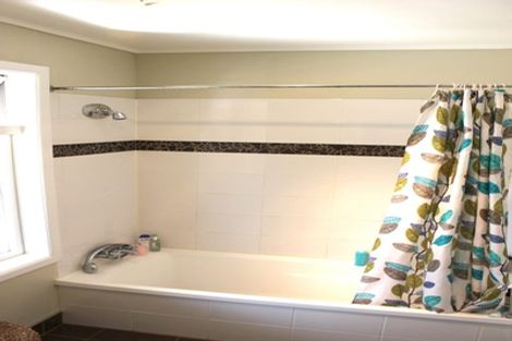 Photo of property in 7 Percival Road, Paraparaumu Beach, Paraparaumu, 5032