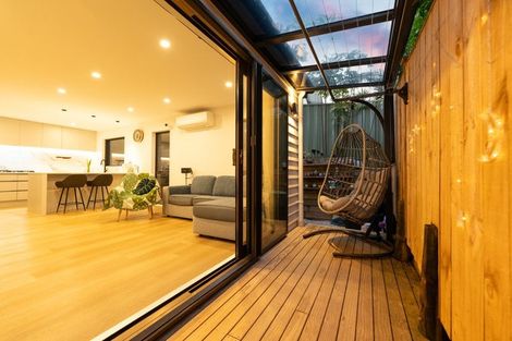 Photo of property in 152b Luckens Road, West Harbour, Auckland, 0618