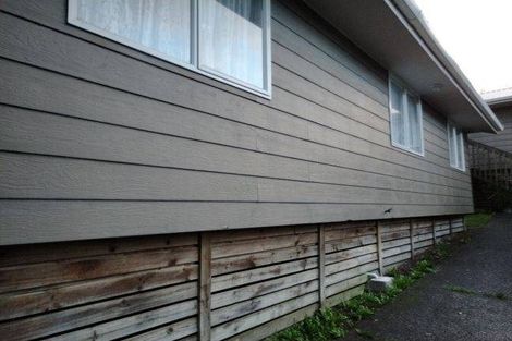 Photo of property in 42c Candia Road, Swanson, Auckland, 0614