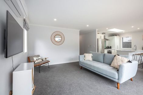 Photo of property in 18 Taiko Place, Kenepuru, Porirua, 5022