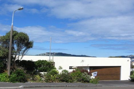Photo of property in 37 Rama Crescent, Khandallah, Wellington, 6035