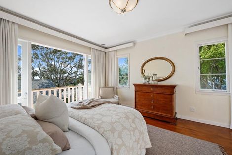 Photo of property in 102a Kitchener Road, Milford, Auckland, 0620