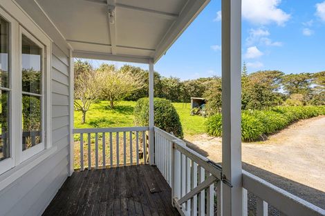 Photo of property in 407 Pataua Road South, Pataua South, Onerahi, 0192
