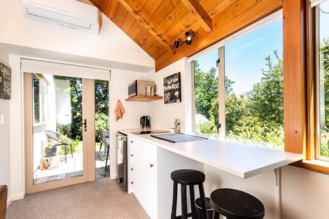 Photo of property in 124 Puketitiri Road, Poraiti, Napier, 4182