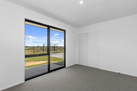 Photo of property in 28 Candlesticks Crescent, Lincoln, 7608