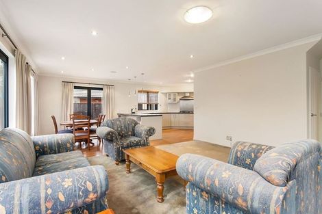 Photo of property in 2 Breton Close, Northwood, Christchurch, 8051