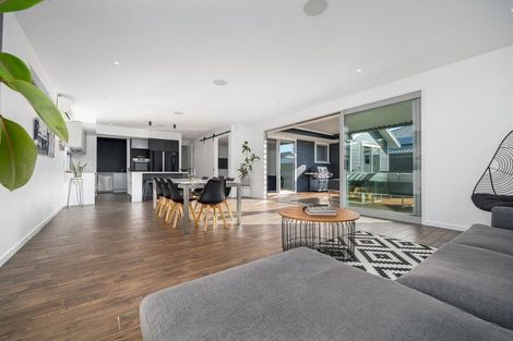 Photo of property in 8 Rostrevor Place, Mairehau, Christchurch, 8052