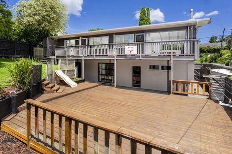 Photo of property in 1/3 Glenvar Road, Torbay, Auckland, 0630