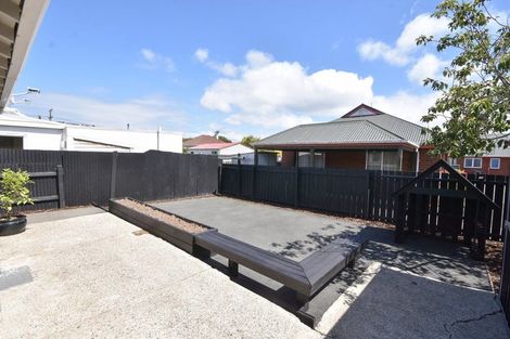 Photo of property in 178 Melbourne Street, South Dunedin, Dunedin, 9012