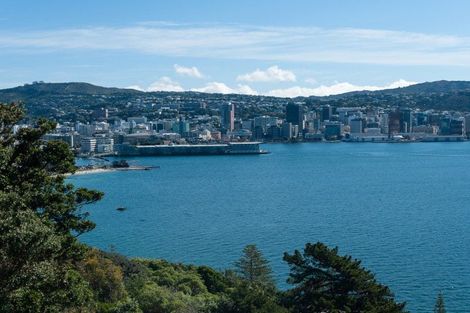 Photo of property in 4/22 The Crescent, Roseneath, Wellington, 6011