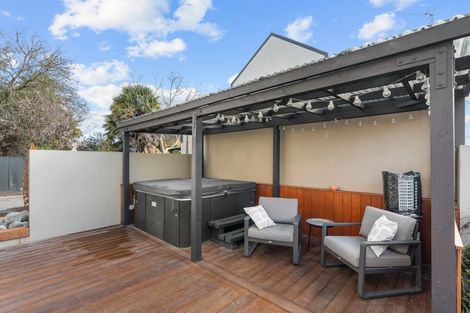 Photo of property in 28 Courtenay Street, St Albans, Christchurch, 8014