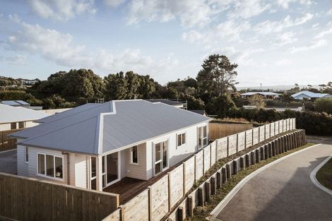 Photo of property in 11c Western Avenue, Omokoroa, 3114