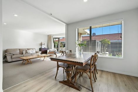 Photo of property in 2/256 Innes Road, St Albans, Christchurch, 8052