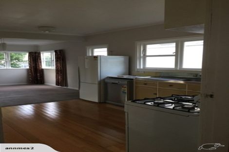 Photo of property in 2 Hatton Street, Karori, Wellington, 6012