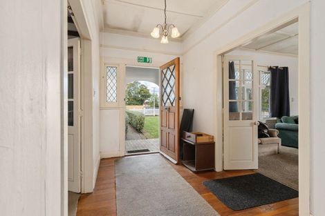 Photo of property in 63 Park Road, Carterton, 5713