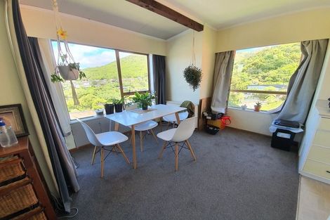 Photo of property in 18a Govind Grove, Ngaio, Wellington, 6035