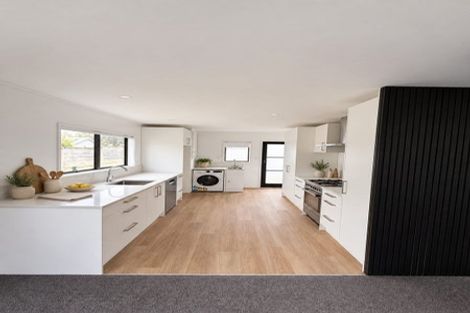 Photo of property in 17b Elliot Street, Riverhead, 0820