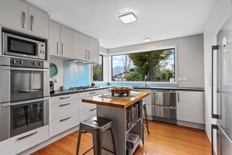 Photo of property in 4 Kenwyn Avenue, St Albans, Christchurch, 8052