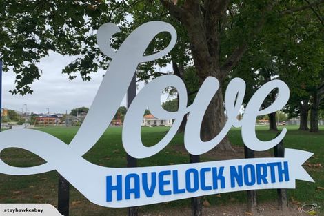 Photo of property in 44 Endsleigh Drive, Havelock North, 4172