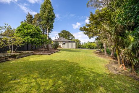Photo of property in 2 Wharf Road, Te Atatu Peninsula, Auckland, 0610