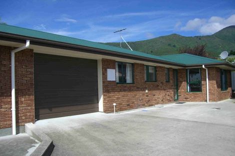 Photo of property in 16a Admiralty Place, Waikawa, Picton, 7220