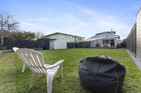 Photo of property in 7 Massey Street, Westown, New Plymouth, 4310