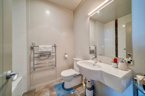 Photo of property in 56b Dart Place, Fernhill, Queenstown, 9300