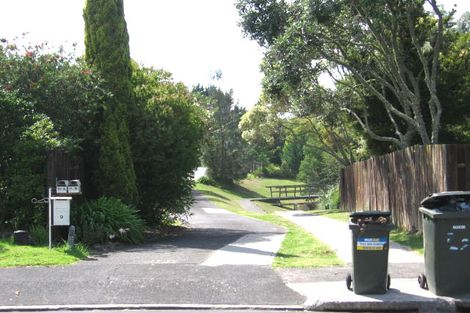 Photo of property in 9 Celina Place, Browns Bay, Auckland, 0630