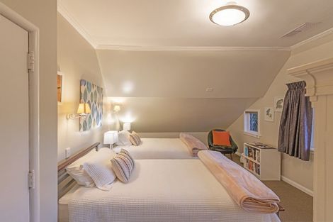 Photo of property in 273 Karori Road, Karori, Wellington, 6012