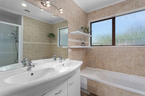 Photo of property in 33 Melville Drive, Whakatane, 3120