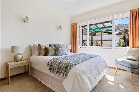 Photo of property in 2/208 Waimairi Road, Ilam, Christchurch, 8041