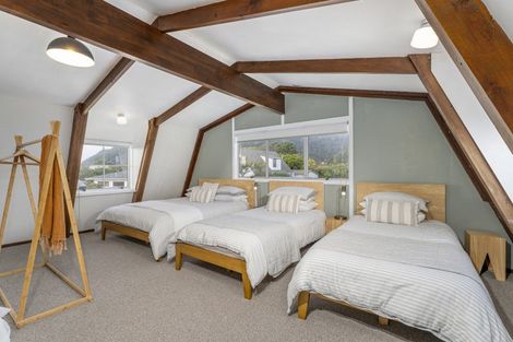 Photo of property in 33 Jubilee Drive, Pauanui, Hikuai, 3579