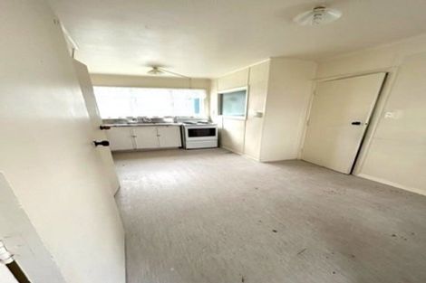 Photo of property in 27-33 Cheshire Street, Cannons Creek, Porirua, 5024